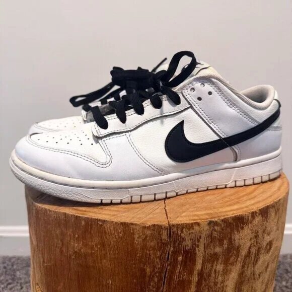 Nike Dunk Low Reverse Panda | Black/White | Men’s 8.5 / Women’s 10 - Picture 1 of 7